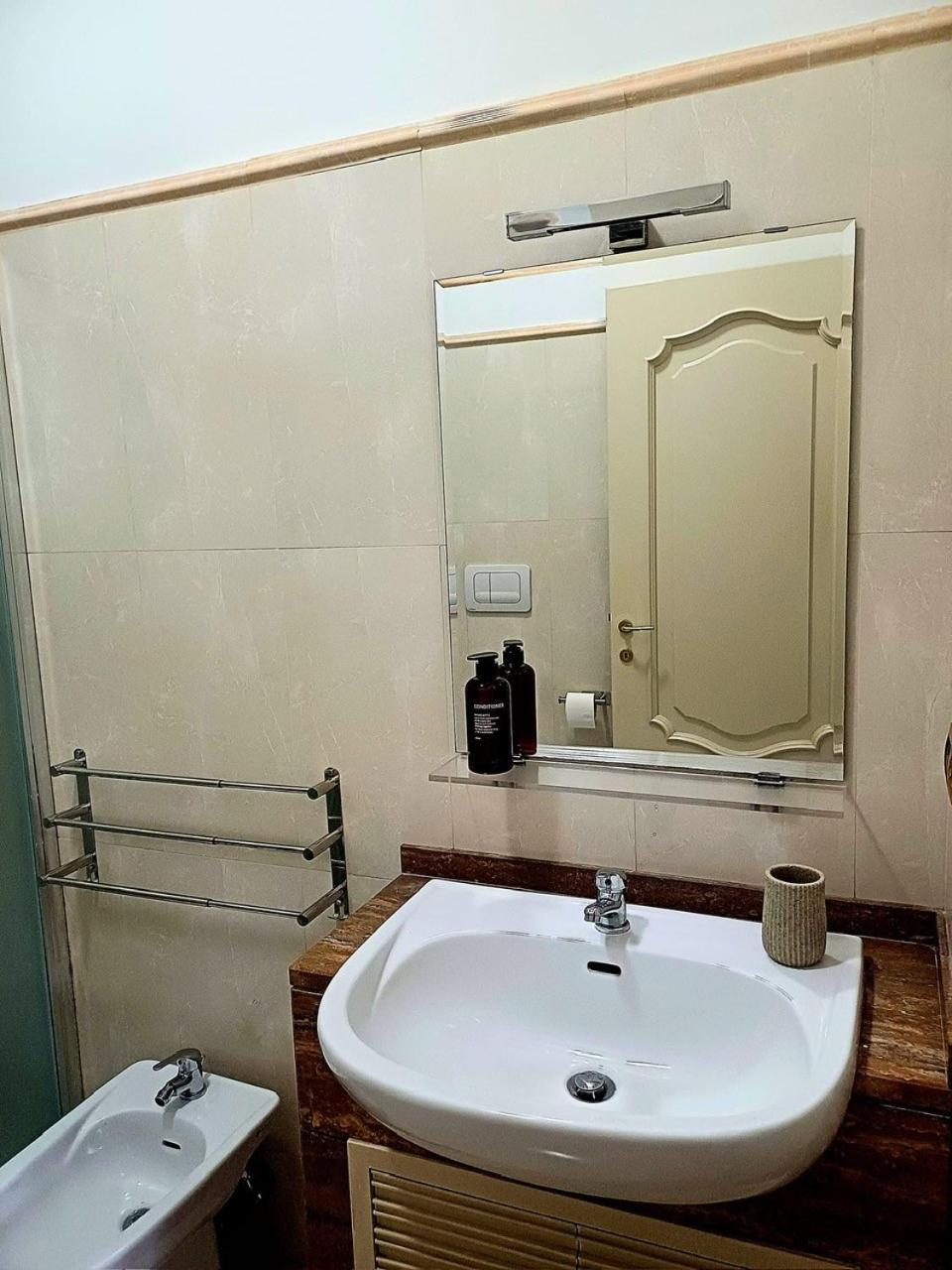 La Casetta Di Miriam A Piazza Di Spagna 罗马 外观 照片